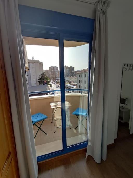 Ayala Beach Apartment Malaga Bagian luar foto