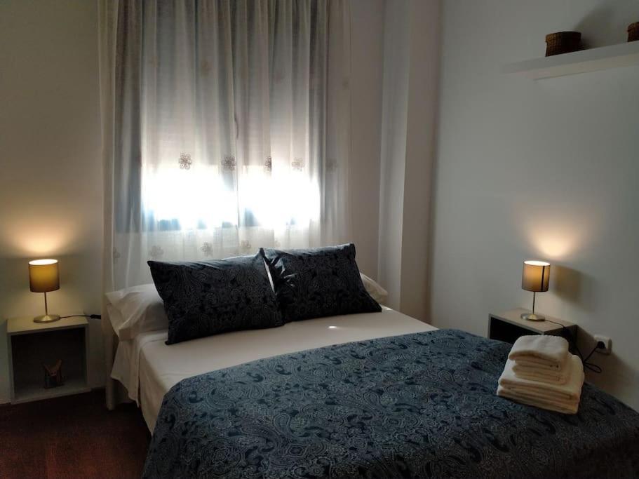 Ayala Beach Apartment Malaga Bagian luar foto