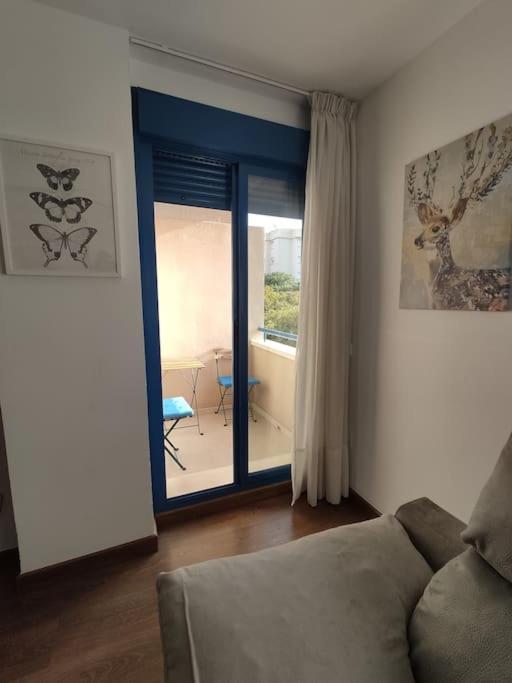 Ayala Beach Apartment Malaga Bagian luar foto