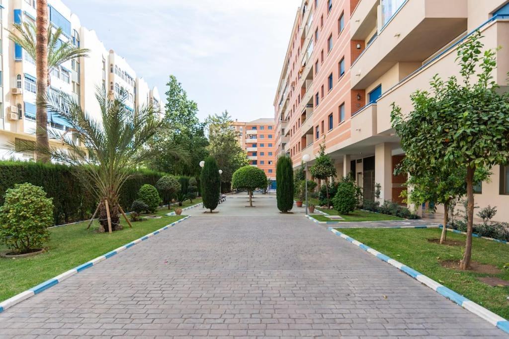 Ayala Beach Apartment Malaga Bagian luar foto